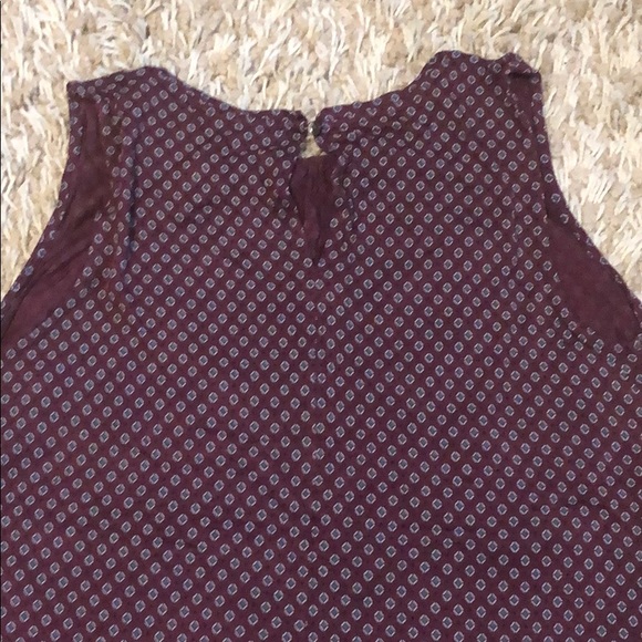 LOFT Shirttail Patterned Shell - Picture 2 of 3